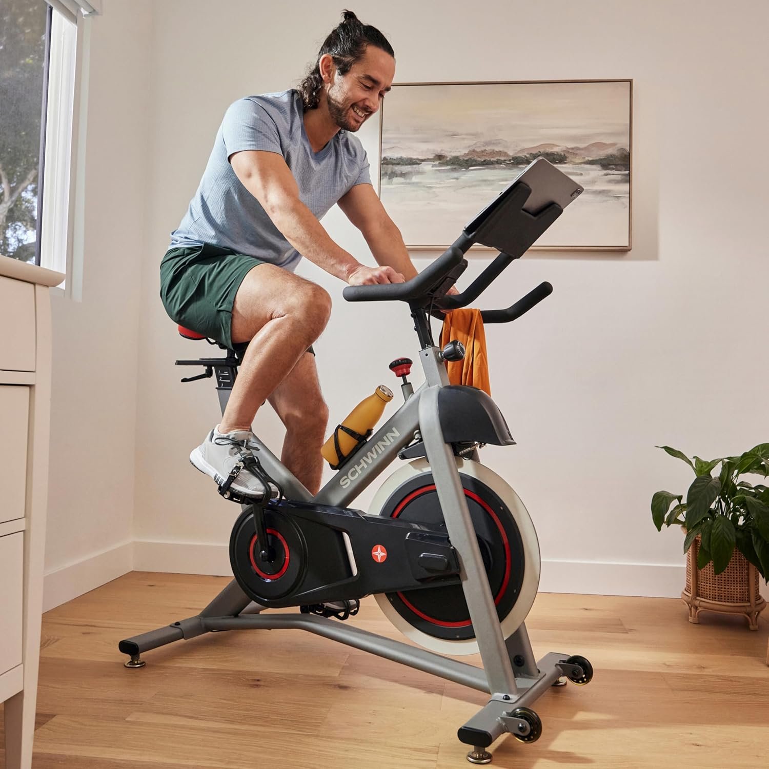 1761518906_Schwinn-Fitness-IC-Indoor-Cycling-Bike-Series.jpg