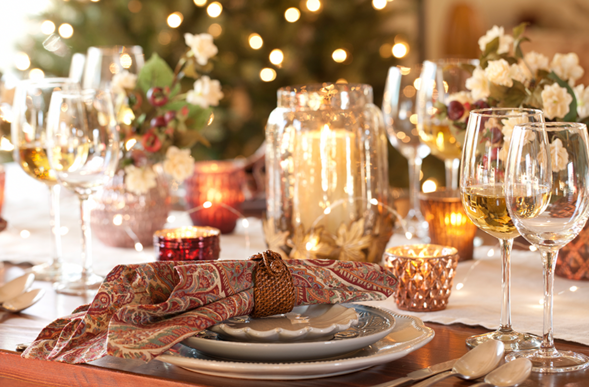 Hosting This Season? These Pretty Menus, Place Cards, and More Will Make Any Gathering Extra Special