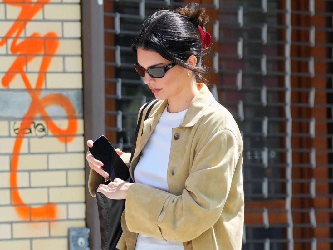 Kendall Jenner and Gigi Hadid Wore Black Ballet Flats for Winter