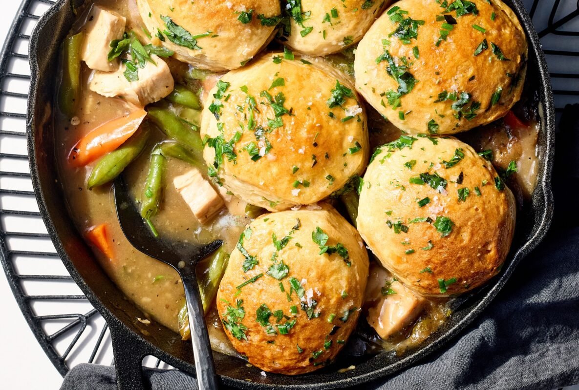 Turkey-and-Gravy Biscuit Skillet Recipe