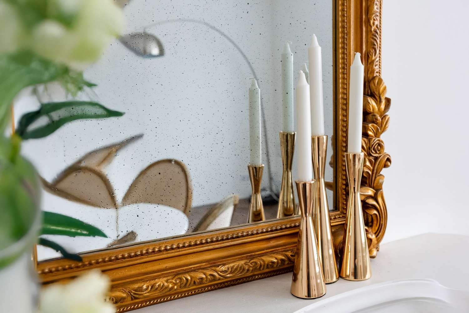6 Clever Ways to Give Old Picture Frames a Second Life