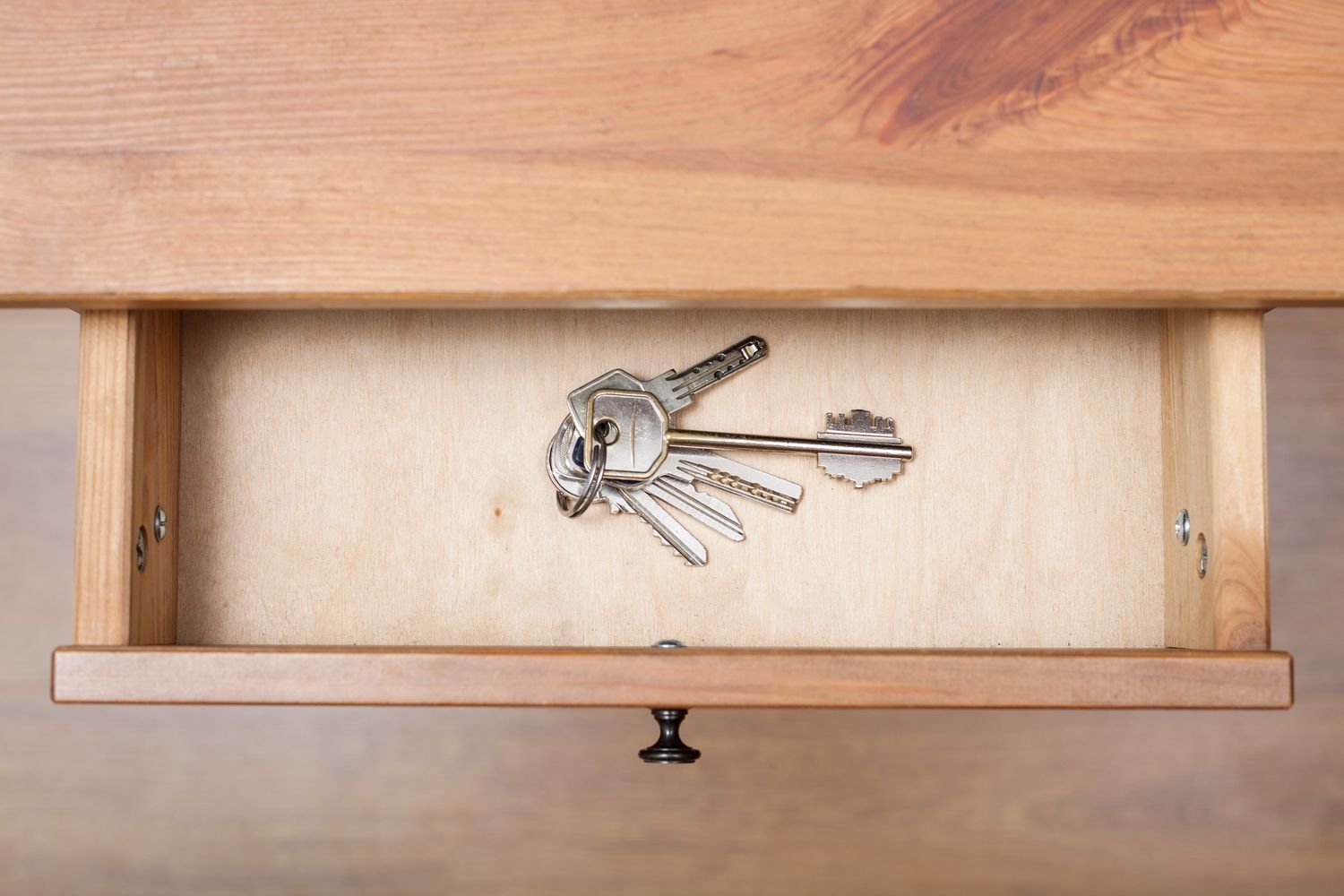 6 Clever Ways to Reuse Old Keys, According to an Expert