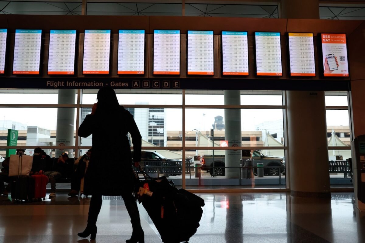 Airlines cancel 12,000 flights (and counting) into Monday