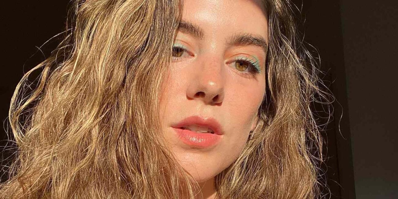 How the Cezanne Keratin Treatment Works on Frizzy Hair