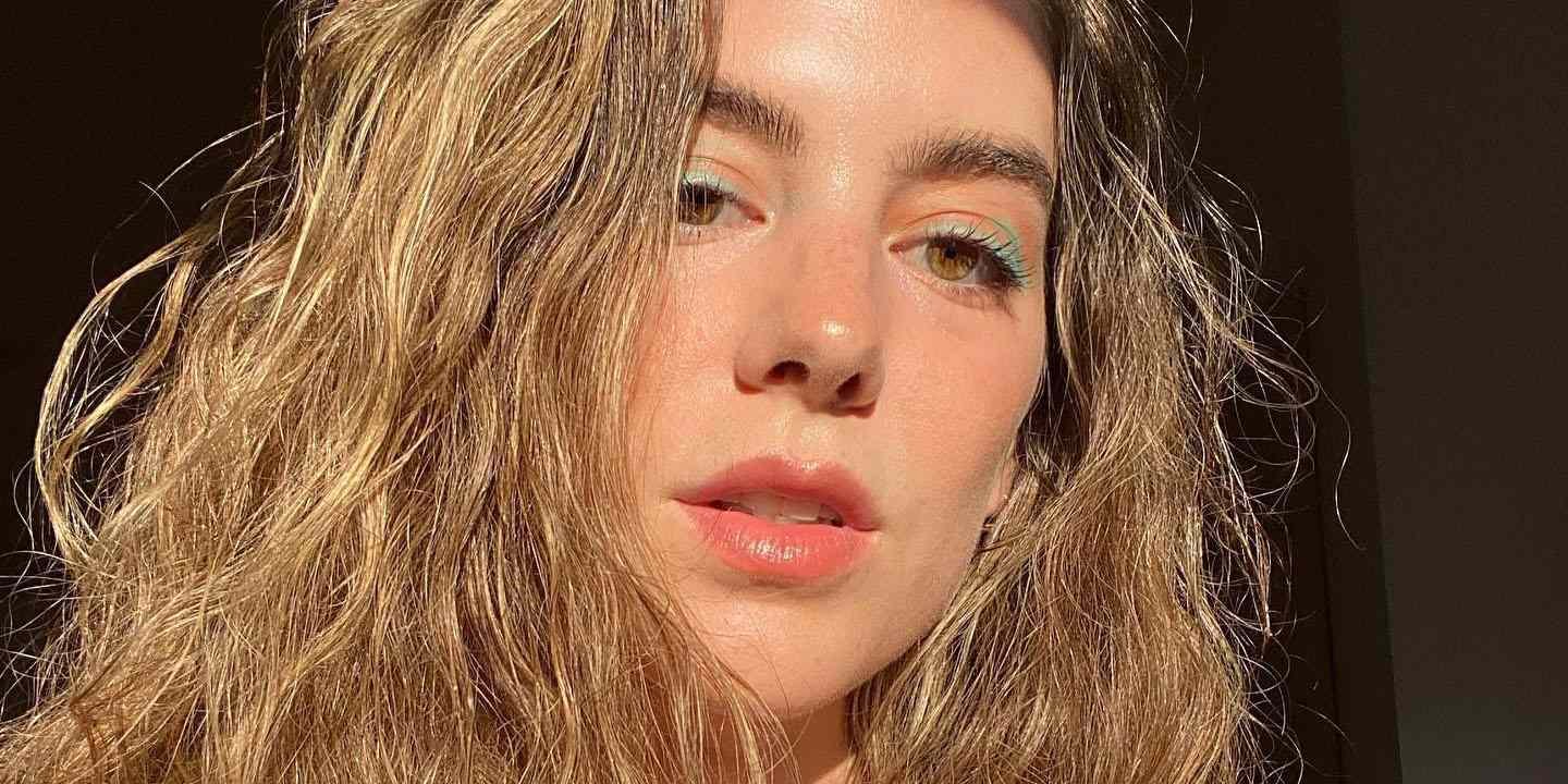 How the Cezanne Keratin Treatment Works on Frizzy Hair