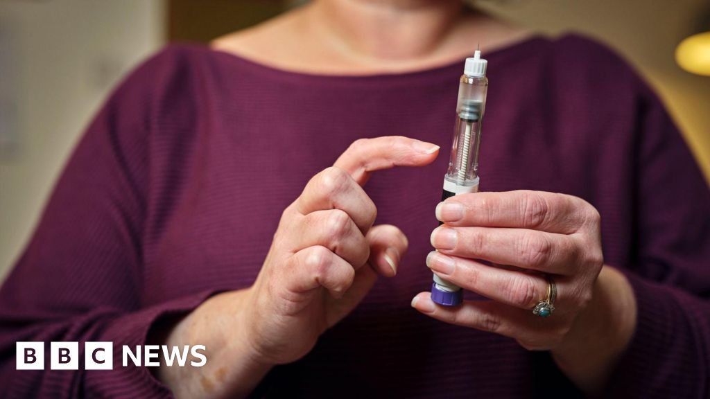 Relying on weight-loss drugs to stop obesity would be 'societal failure'