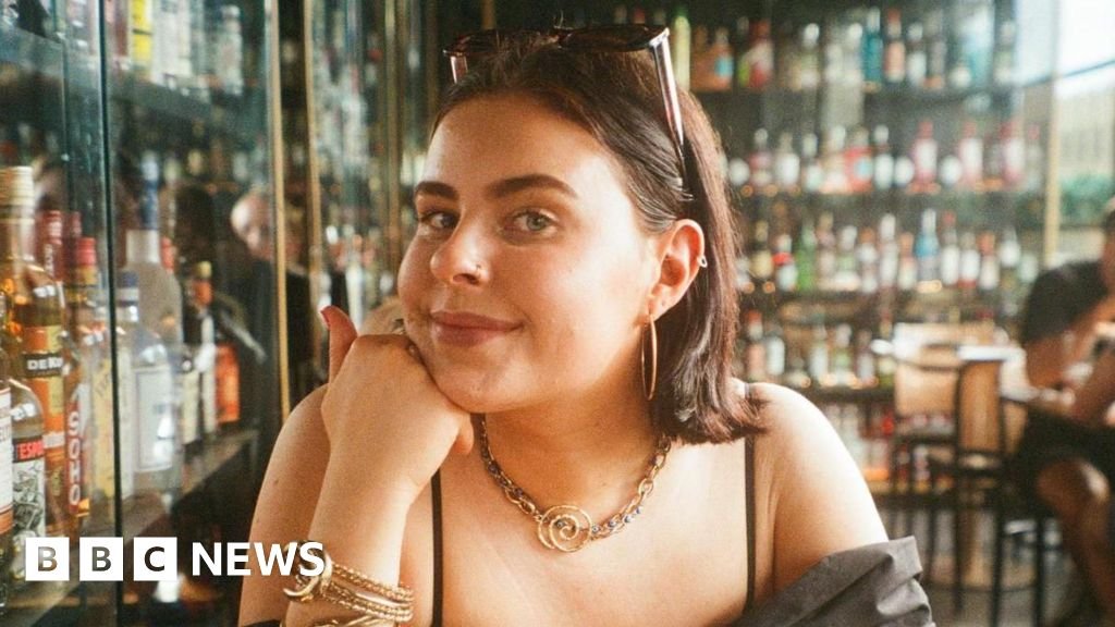 Should you really trust health advice from an AI chatbot?