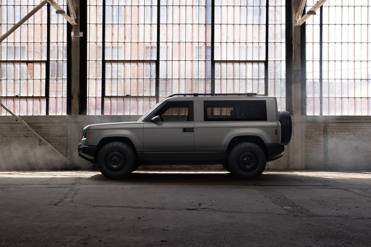 Slate Auto SUV configuration