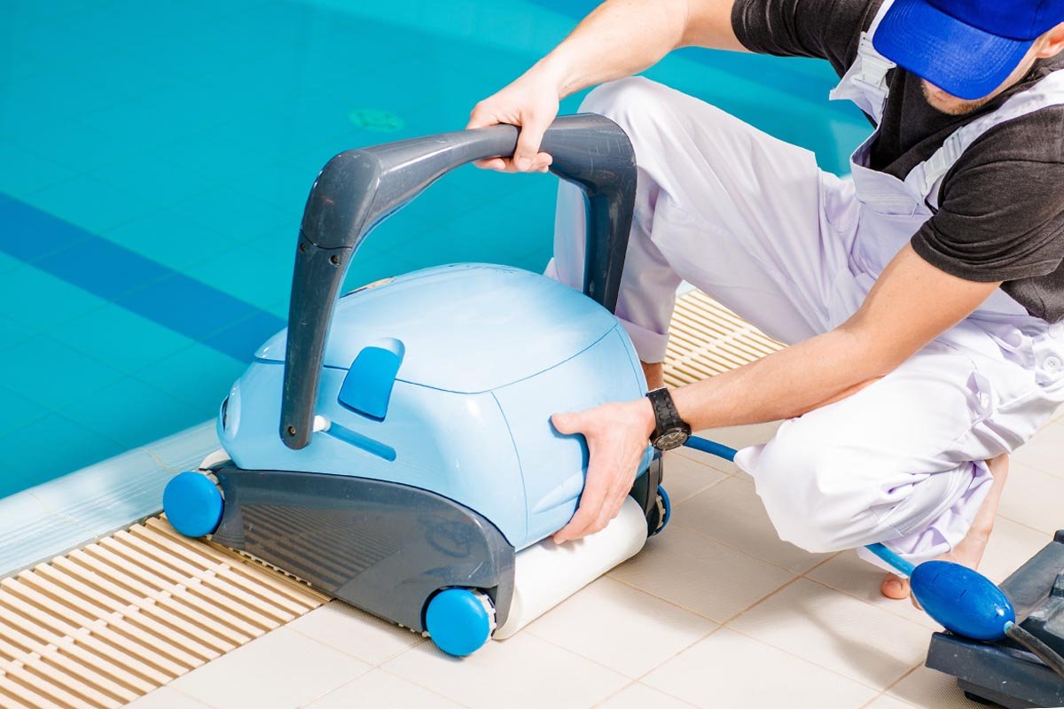 The Best Pool Vacuums - Tested by Bob Vila
